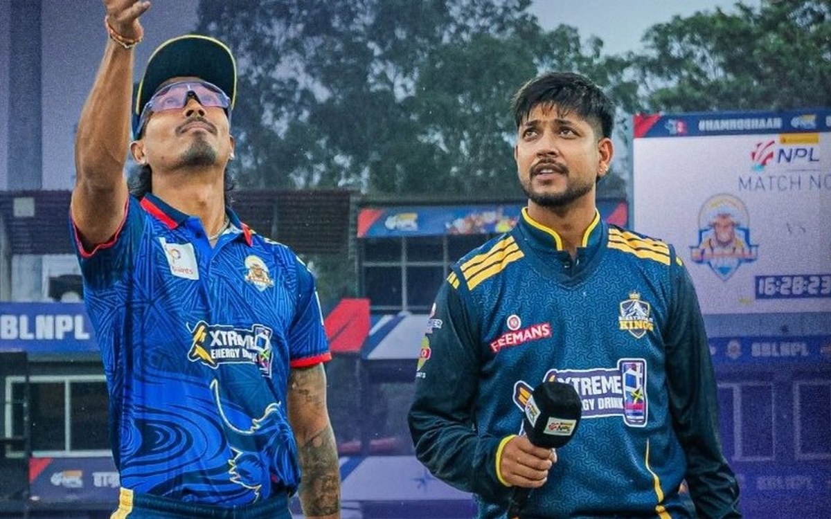 Biratnagar captain Sandeep Lamichhane tosses the coin as Karnali captain Sompal Kami looks on before NPL Season 3 Match 6 at TU Ground, Kirtipur