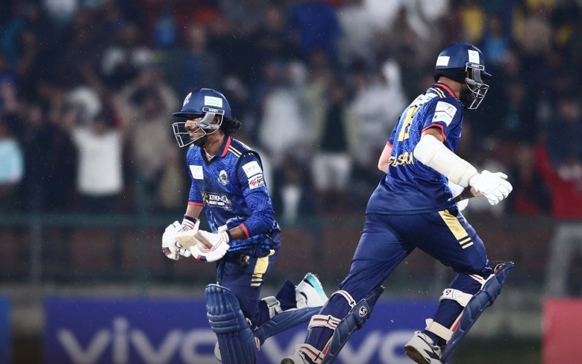 Karnali Yaks batters running between the wickets during the chase against Biratnagar Kings